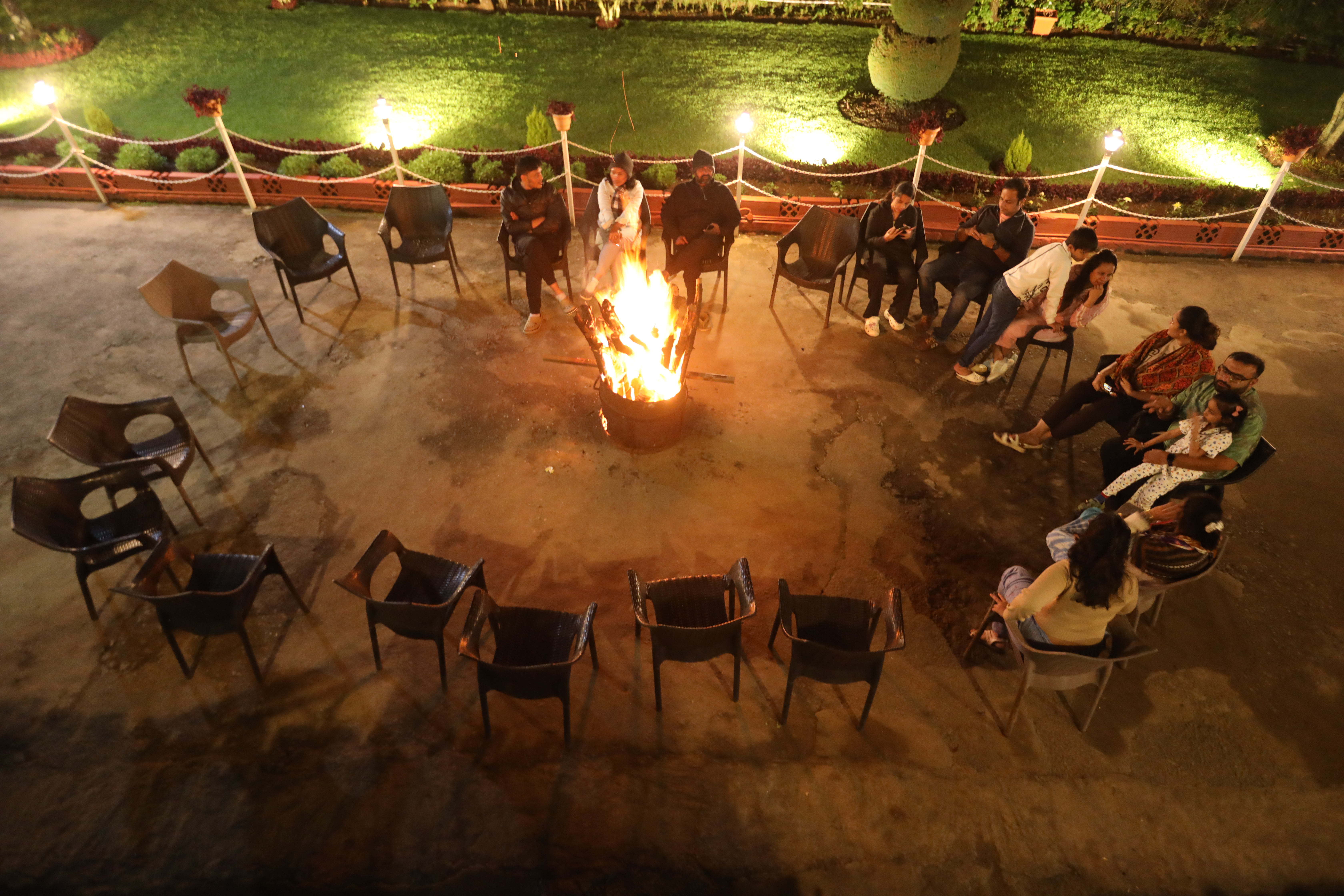 Corridor and lounge at Delightz Inn Ooty