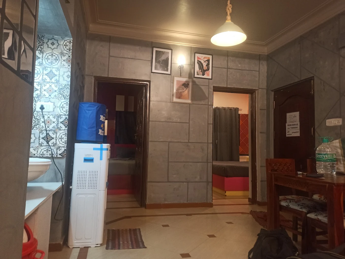 Common seating area at Ganga Sri Balaji Cottage, Ooty