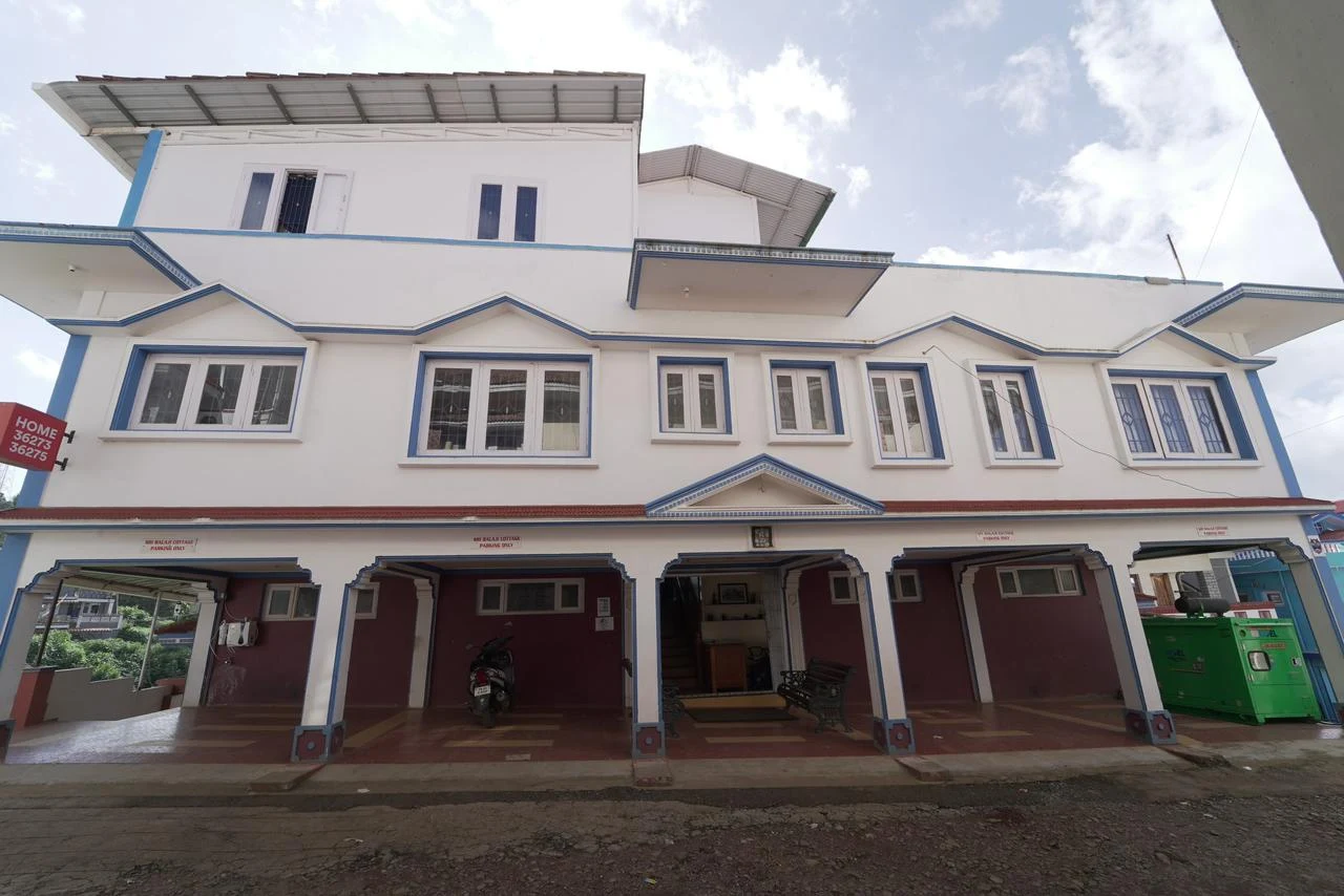 Front view of Ganga Sri Balaji Cottage in Ooty