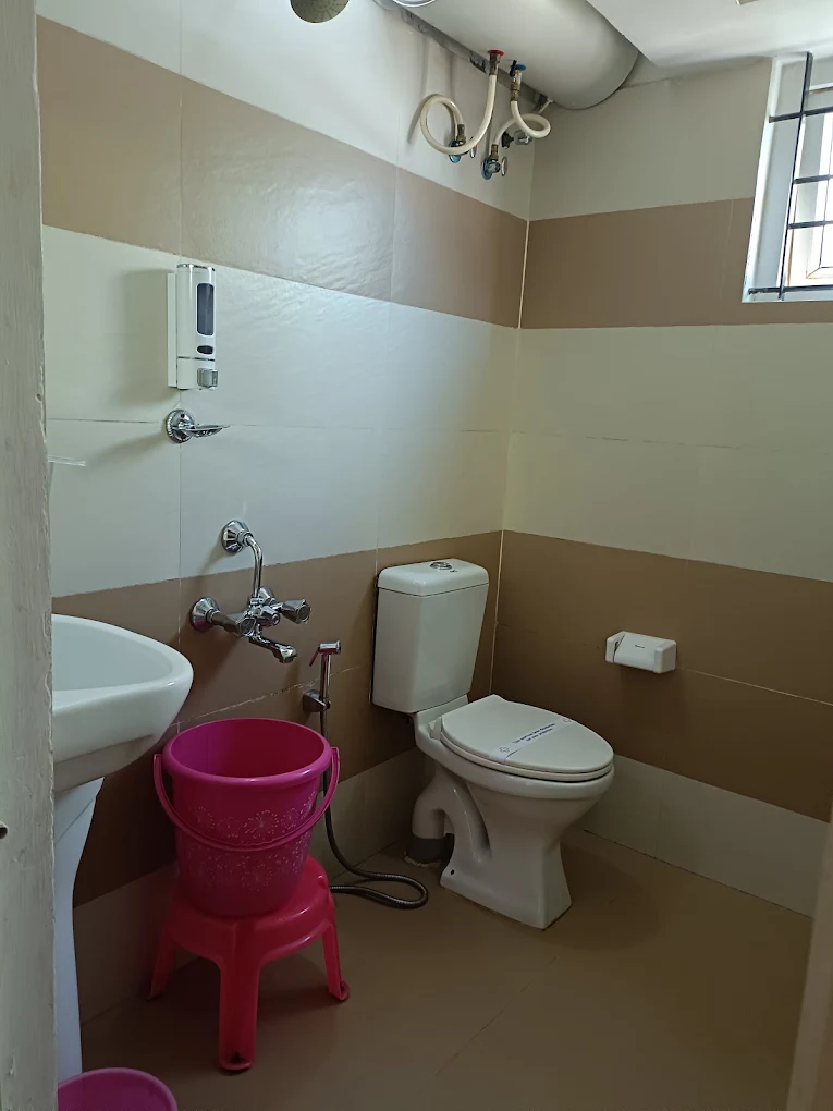 Bathroom fittings at Hill Side Cottage, Ooty