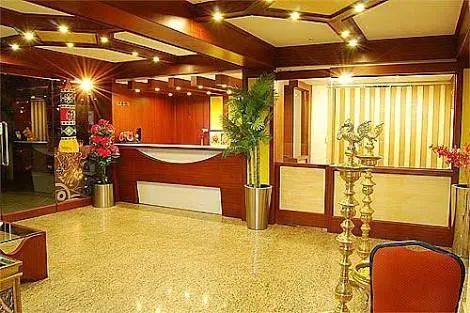 Corridor and lounge at Ponmari Residencyy Ooty