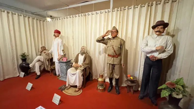 Wax Museum & Chocolate Market, Ooty Wax Museum and Chocolate Market in Ooty — quick family stop for photos and treats